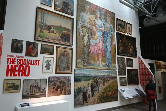 Prague Private Tour and Museum of Communism with transfer - Price and Value for a 4-Hour Private Tour in Prague
