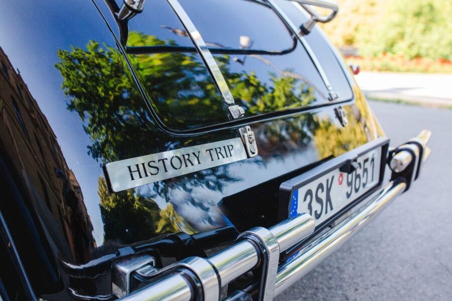 Prague: Private Tour by Vintage Car - Hotel pickup, retractable roof, and the calm of private logistics