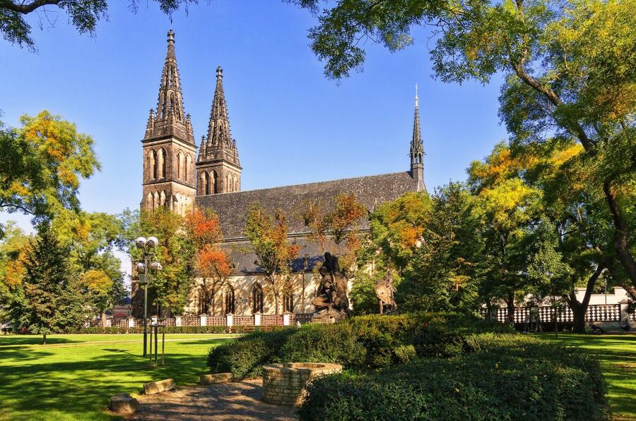 Prague: Private tour to the historic fortress of Vyšehrad - Key highlights to look for