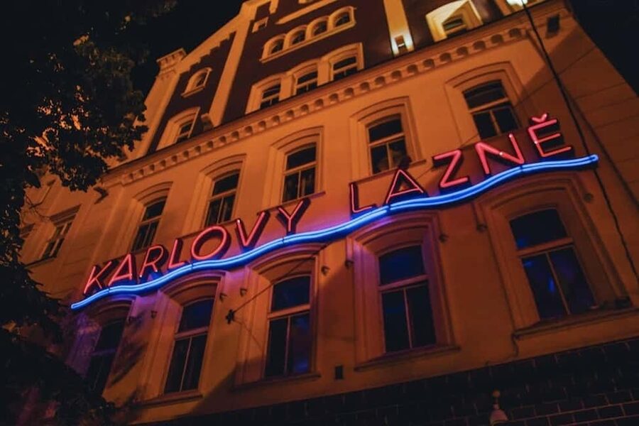 Prague: Pub Crawl with Karlovy Lazne Entry and shots - Starting point and timing: getting your night off to the right tempo