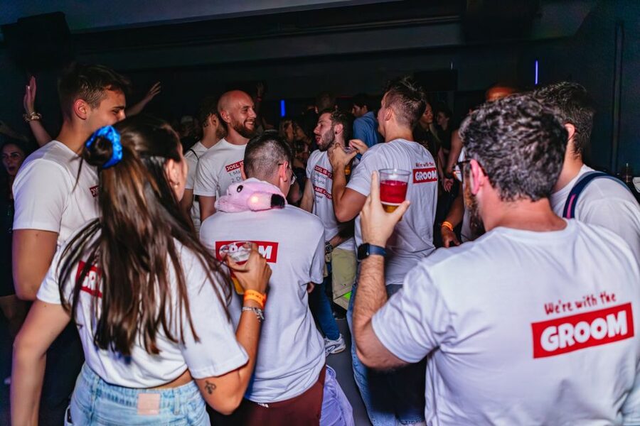 Prague: Pub Crawl with Unlimited Drinks & 5-floor Club Entry - Why this Prague crawl is built for night owls and first-timers