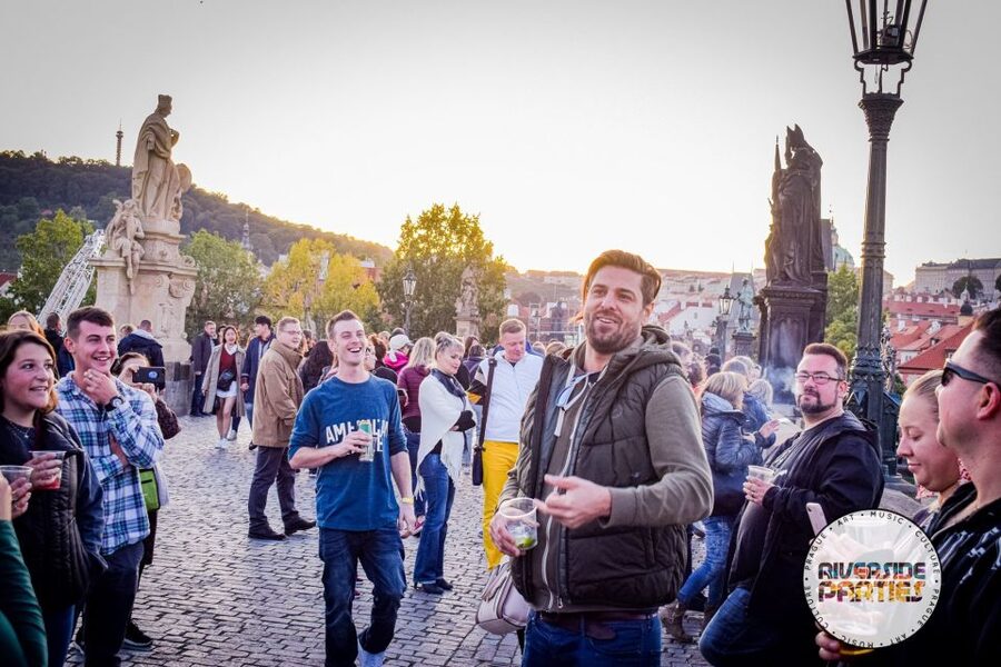 Prague Riverside Parties Tour - Who should book this Prague Riverside Parties night