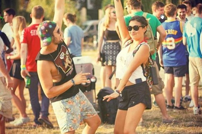 Prague Riverside Party - Meeting at Karlova 184/12 and the Recovery Room vibe