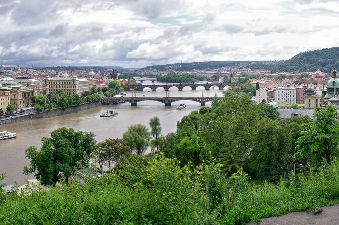 Prague Running Tour: City Highlights And Hidden Places - How the route pacing works when you are not a speedrunner