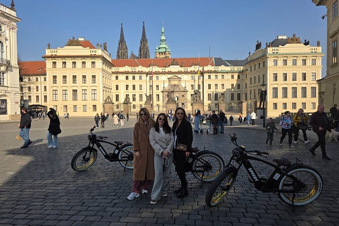 Prague's Highlights & Viewpoints, Sightseeing on Ebike - Key highlights worth planning for