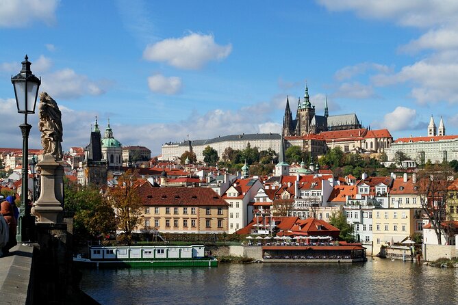 Prague´s Old Town, Jewish Quarter and Charles Bridge Private Tour - Jewish Quarter Stops: Old-New Synagogue, Pinkas Synagogue, and Jan Palach