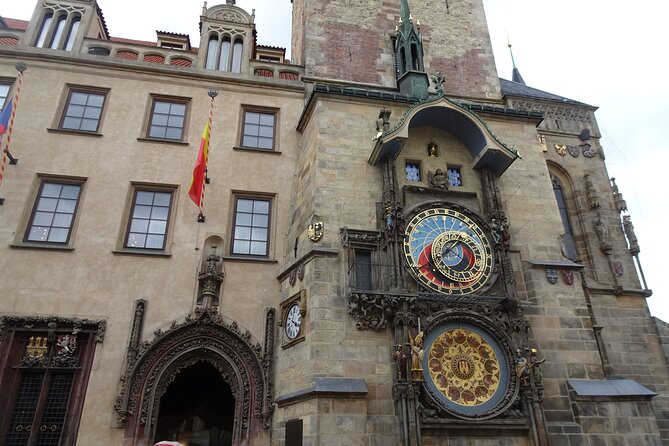 Prague self-guided walking tour and scavenger hunt - Price math: $37.12 per group is often a good deal