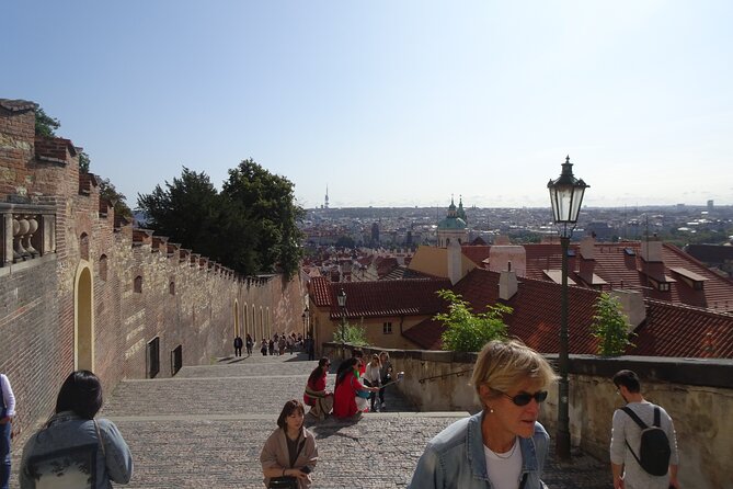 Prague self-guided walking tour and scavenger hunt - Timing and pacing tips for a smooth 3-hour walk