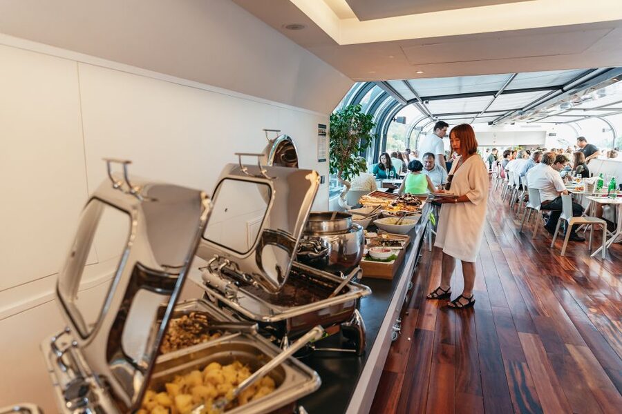 Prague: Sightseeing Dinner Cruise on Open-Top Glass Boat - Live Music, Audio Commentary, and Wi-Fi That Actually Helps