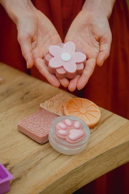 Prague: Soap Making Workshop - Your 90 Minutes: What Happens Step by Step