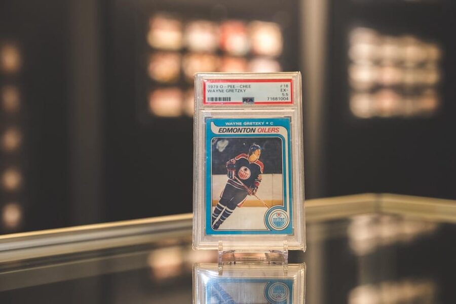 Prague: Sports Cards & Artifacts Museum Tickets - The Fanshop: Cards and Czech or NHL Jerseys