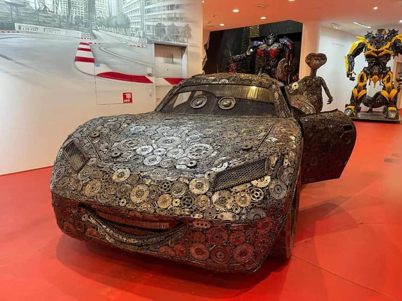 Prague: Steel Art Museum Entry Ticket - Touch rules, photo habits, and souvenir photo pitfalls