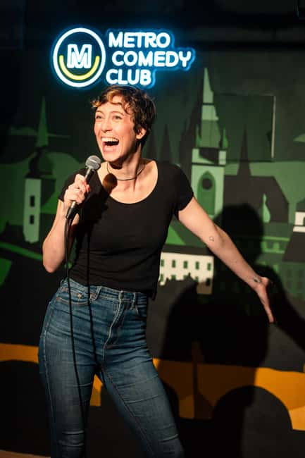 Prague: Sunday Live Music & Stand-Up Comedy Night in English - Practical tips so your night goes smoothly