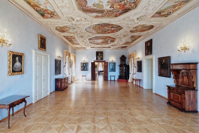 Prague Super Saver: Lobkowicz Palace Concert plus Lobkowicz Palace Museum Entrance Ticket - Timing Tips Inside the Prague Castle Complex