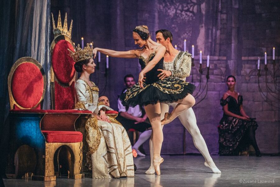 Prague: The Best of Swan Lake Ballet Tickets - The Swan Lake program: a classic fairytale told in selected scenes