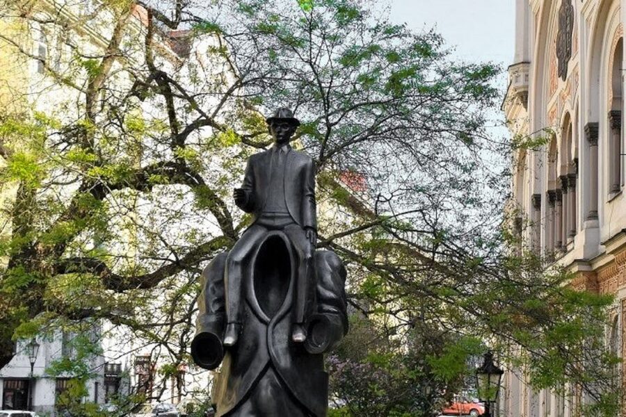 Prague Through the Eyes of Franz Kafka 2.5-Hour Tour - How the guides turn architecture into meaning