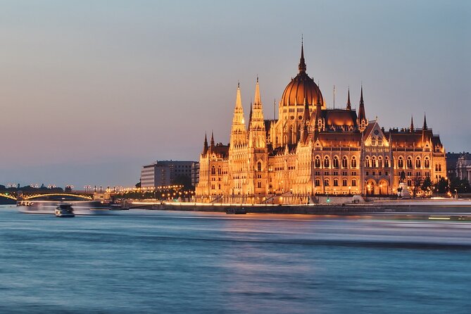 Prague to Budapest - Private Transfer with 2 hours of Sightseeing - Key things to know before you go