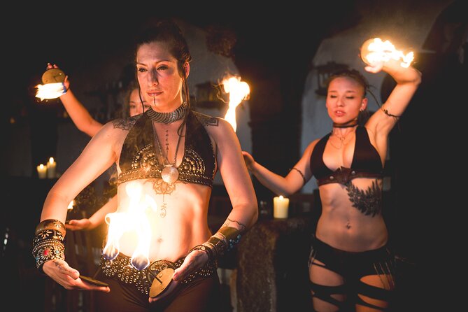 Prague to Detenice Medieval Castle, Brewery and Dinner Experience - The Dětenice medieval tavern feast: unlimited beer, Moravian wine, and big stage acts