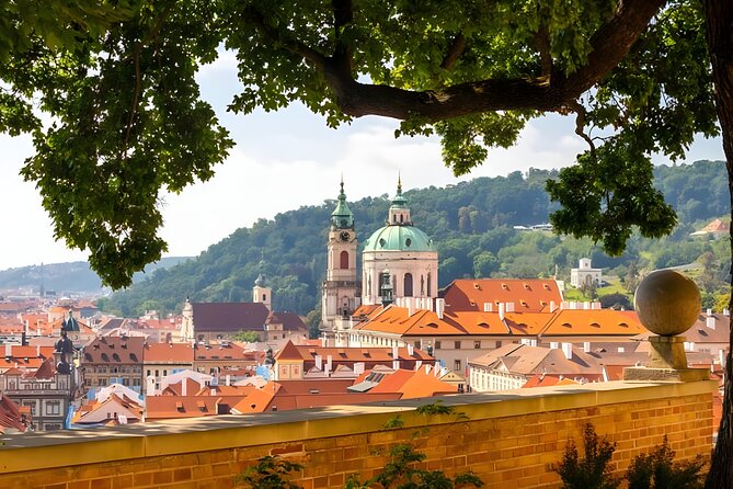 Prague to Full in Small Groups - Key Things You’ll Notice on This Prague Tour