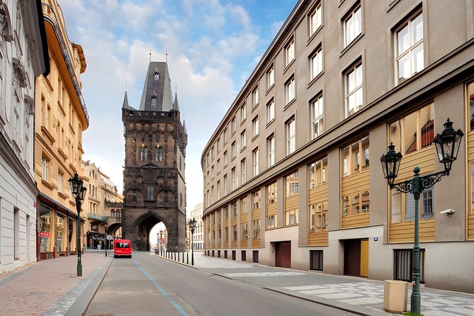 Prague to Full in Small Groups - Old Town Square and the Astronomical Clock: Photos With Context