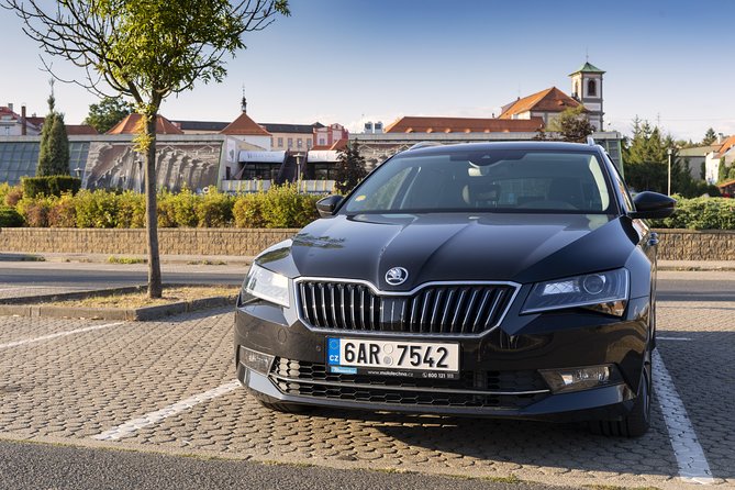 Prague to Karlovy Vary Private Transfer - Prague Pickup That Actually Finds You