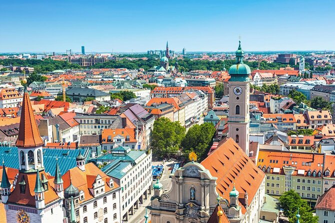 Prague to Munich Private Transfer with 2 hours sightseeing - Car comfort, luggage space, and group size limits