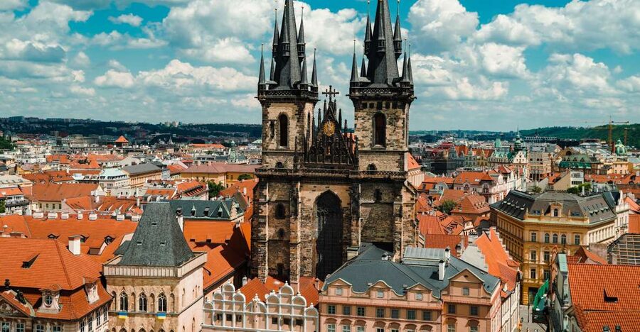 Prague: Top Sights and Historic Center Introduction Tour - Jewish Quarter Highlights: Old Synagogue Views, Old Jewish Cemetery, and the Golem