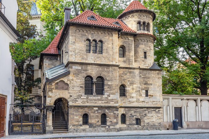 Prague Tour of Pinkas, Klausen, Maze and Spanish Synagogues - Spanish Synagogue: Moorish Style and Jewish-Czech Continuity