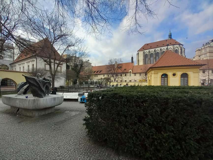 Prague: Unique Walking Tour with a Local Historian - Key things to love about this Prague walking tour