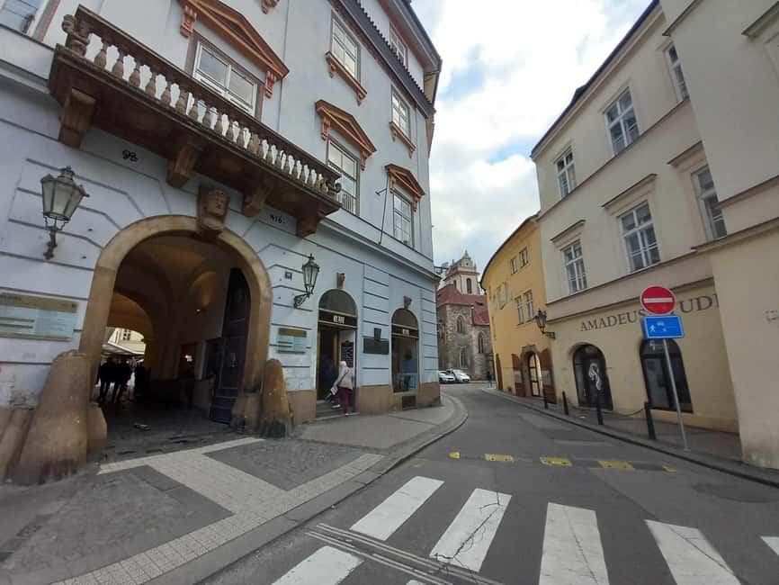 Prague: Unique Walking Tour with a Local Historian - Bethlehem Chapel and the Czech reformation thread through Old Town lanes
