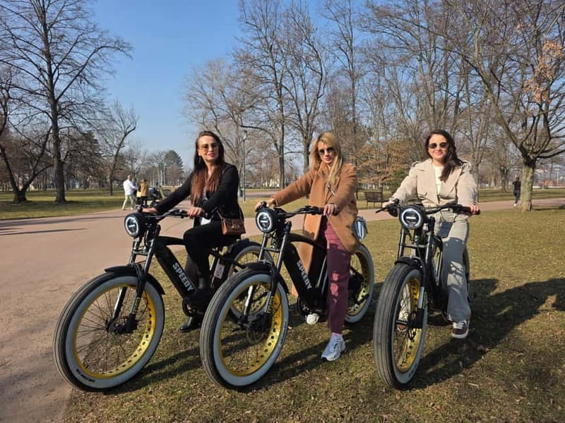 Prague Viewpoints & Historical Ebike Tour - Meeting at Štěpánská 55, then getting set up right
