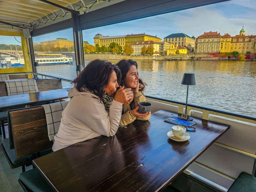 Prague: Vltava River Cruise in Jazz Style and Commentary - Why this Vltava Jazz Cruise feels different than a walking tour