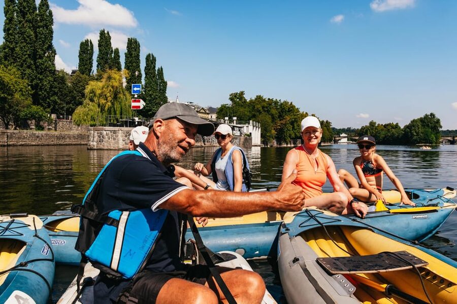 Prague: Vltava River Guided Canoeing Tour - The Vltava Route: Bridges, Dancing House, and National Theatre Views