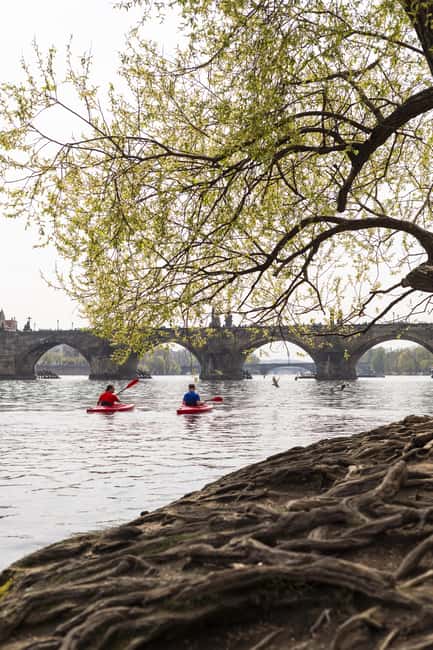 Prague: Vltava River Kayak Tour with Guide - Hour two: Prague Castle views from the water