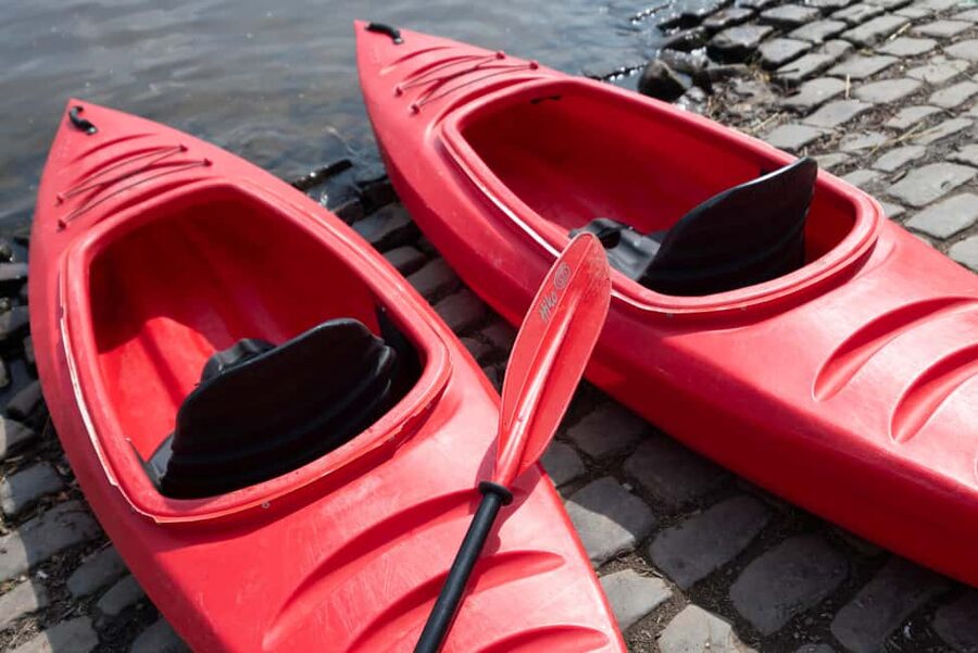 Prague: Vltava River Kayak Tour with Guide - Getting Prague photos without turning it into a photo mission
