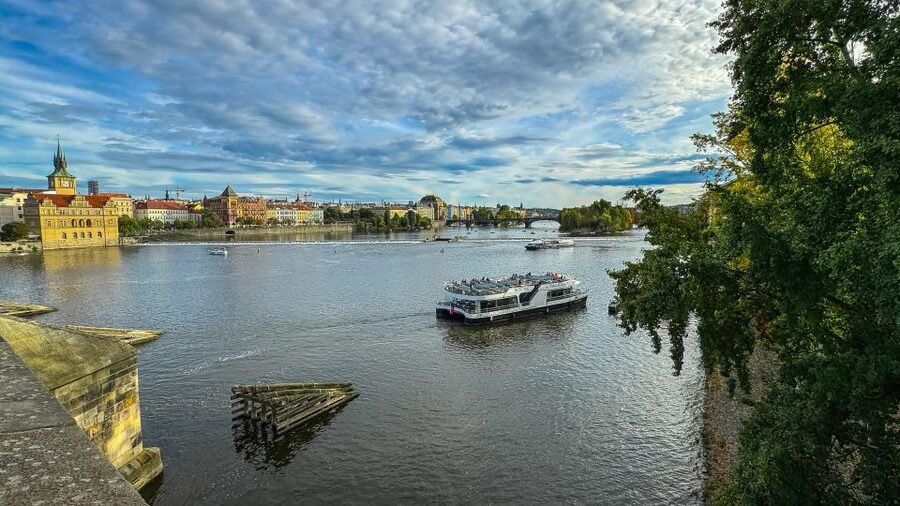 Prague: Vltava River Sightseeing Cruise - Starting at Pier 4: smooth boarding with QR access
