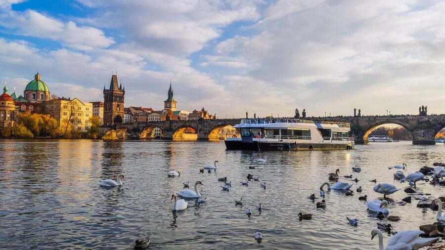 Prague: Vltava River Sightseeing Cruise - Indoor vs outdoor seating: stay warm, get the best photos
