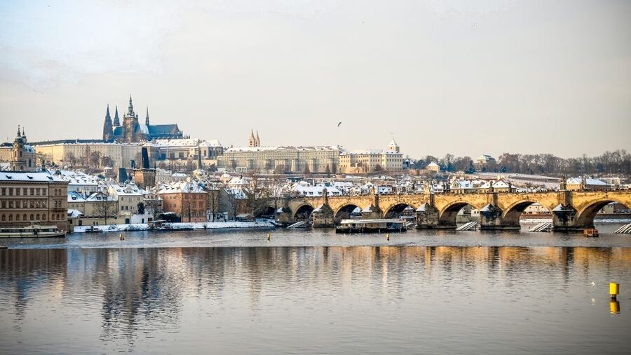 Prague: Vltava River Sightseeing Cruise - Who should book this Prague river sightseeing cruise