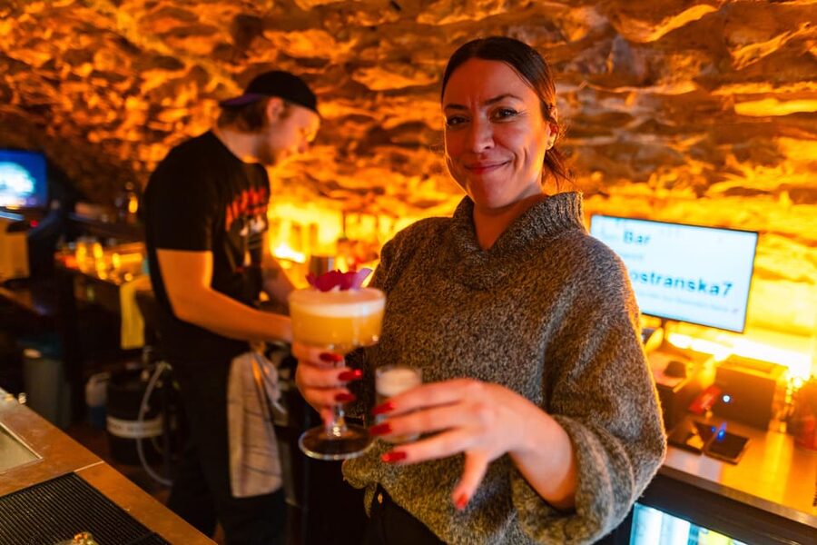 Prague: Wednesday Stand-Up Comedy in English - Finding Metro Comedy Club at Malostranské nám. 264/7