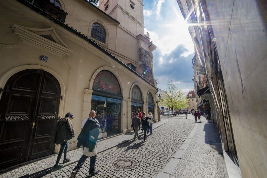 Prague: World War 2 and Operation Anthropoid Walking Tour - Should you book this Operation Anthropoid walking tour?