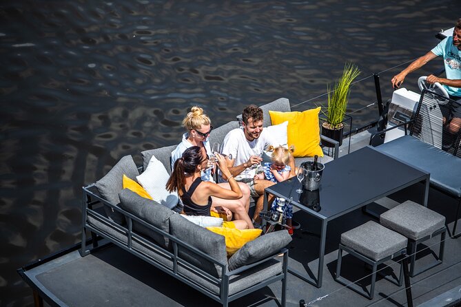 Prague YachtBoat CLASSIC cruise with Unlimited Beer or Prosecco - Key Highlights You Should Know