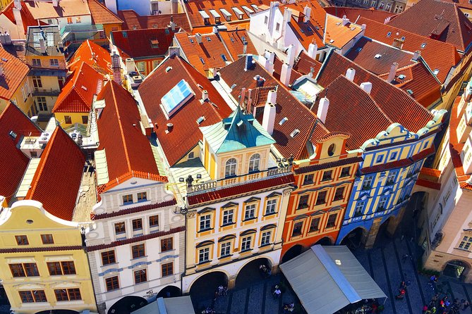 Private 4-hour City Tour of Prague with driver & official guide w/ Hotel pick up - Dancing House: modern Prague in a short stop (and tickets aren’t included)