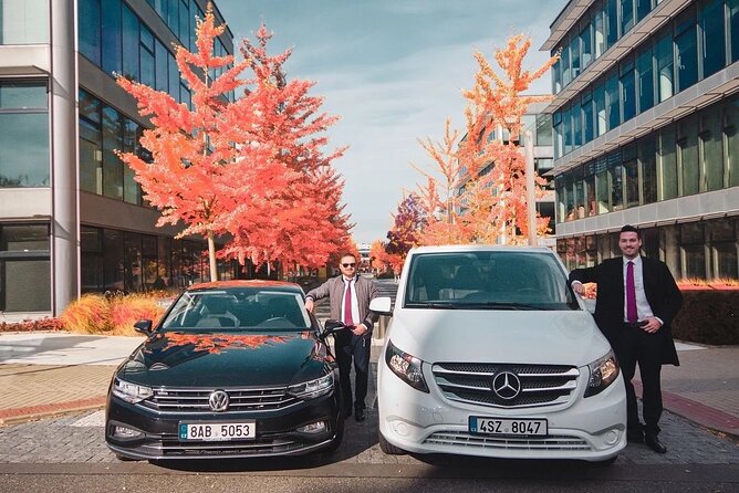 Private ARRIVAL Transfer by MINIVAN Mercedes Vito 8+1pax - Where your driver meets you at Václav Havel Airport (PRG)
