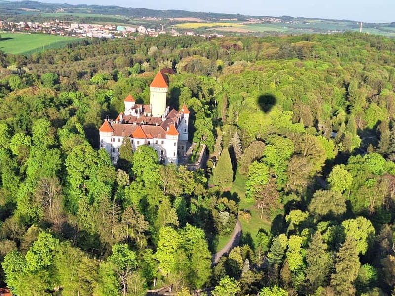 Private Balloon Ride Prague - Castles in Central Bohemia - A private balloon basket over Central Bohemia, not a group circus