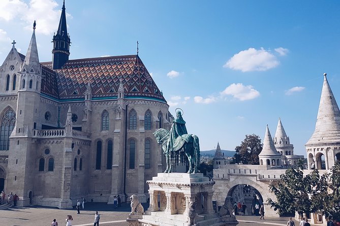 Private Car Transfer from Prague to Budapest with 2 Hour Stop - The route break: your 2-hour stop options (and how to choose)