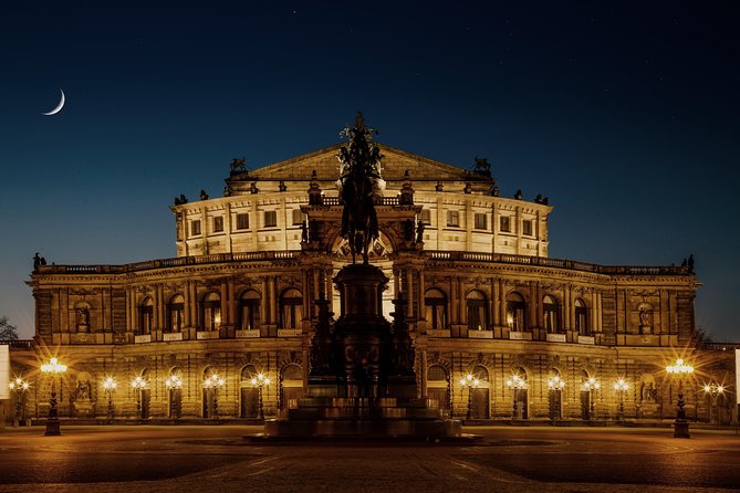 Private Dresden day trip from Prague by Mercedes van - Zwinger exteriors in 15 minutes: what you should look for