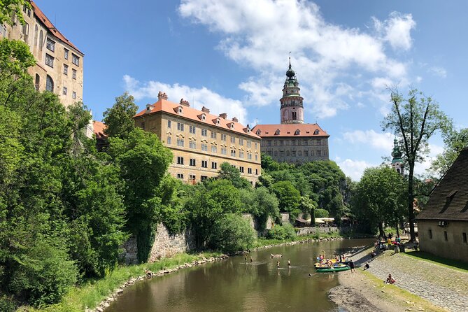 Private Driver from Prague to Vienna with a Stop in Cesky Krumlov - Practical tips for making the Český Krumlov stop count