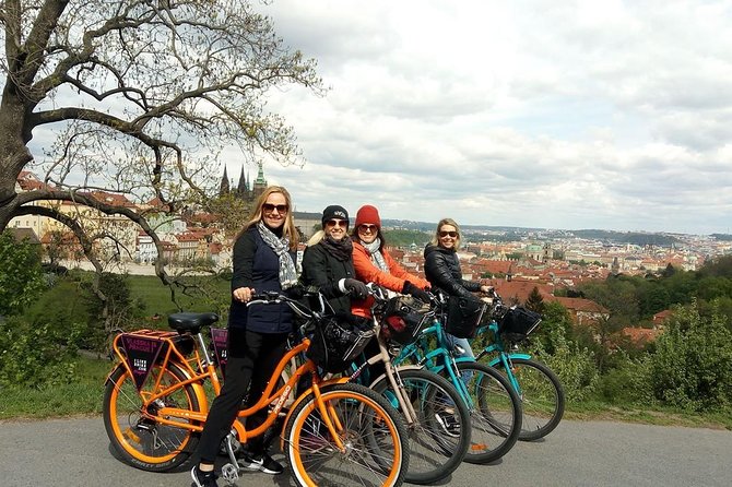 PRIVATE eBIKE TOUR - Getting more out of Prague after the ride