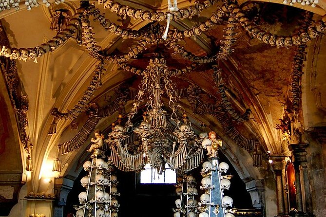 Private Half Day Trip from Prague to Bone Church - Cathedral of Assumption and St. John the Baptist: the spiritual contrast