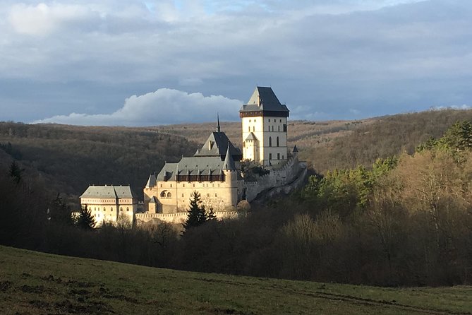 Private Half-Day Trip From Prague to Karlstejn Castle - Svaty Jan pod Skalou: the quick valley stop with St. Ivan and spring water